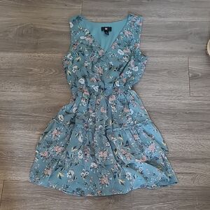 Iz Byer Floral Dress Size Small